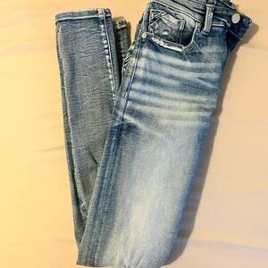 Buckle Black Women's Faded Blue Skinny Jeans